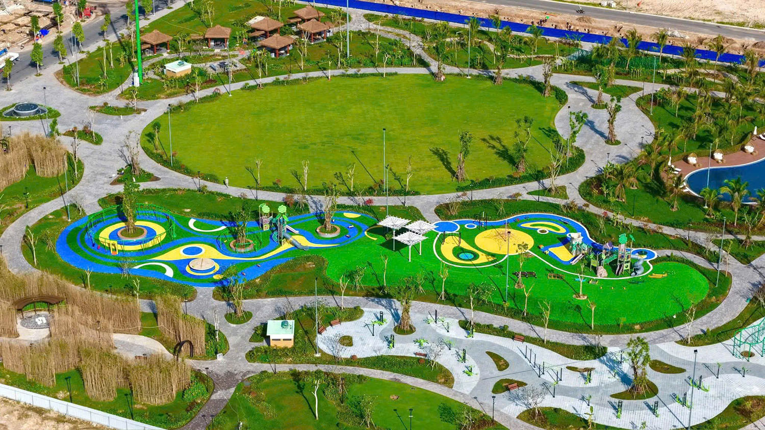 Tiến độ công viên nước Vinhomes Green City