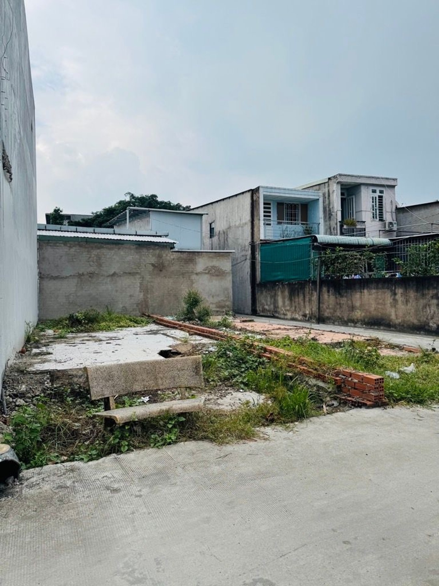 Đất Phường Bình Hoà Ô Tô Đỗ Cửa Vòng Xuyến Đỗ Mười