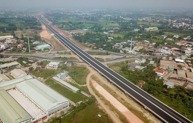 Tiến độ thi công cao tốc Bến Lức Long Thành